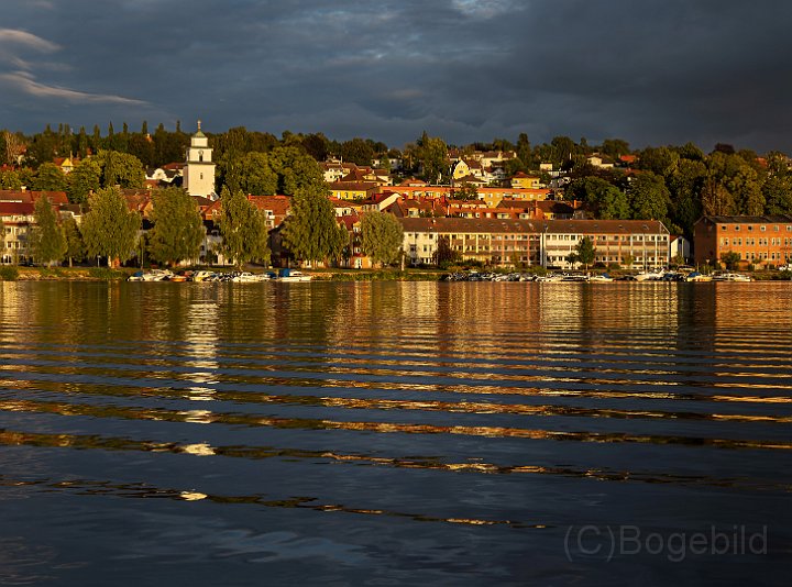 Stad från sjön7.jpg